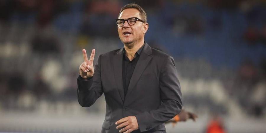 بنهاشم عن إمكانية رحيله عن تدريب الوداد: "غَاتكُون جلسة"