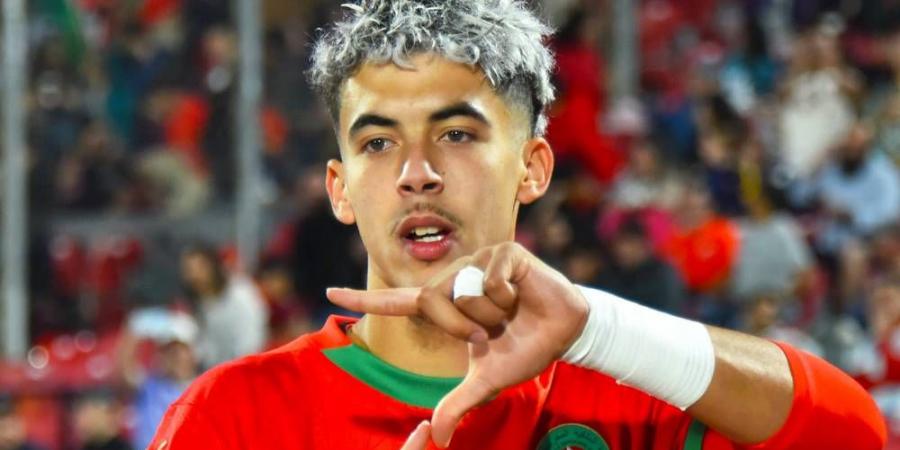 الزابيري عن استدعائه للمنتخب المغربي الأول: "كَانتمنّى مانحْشّمشْ بوهبي الّلي دَارْ فيا الثقة"