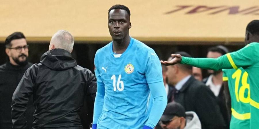 ميندي يهاجم "الكاف".. هل يتم فتح تحقيق في تصريحاته ويعاقب مثل زميله كريبين دياتا؟