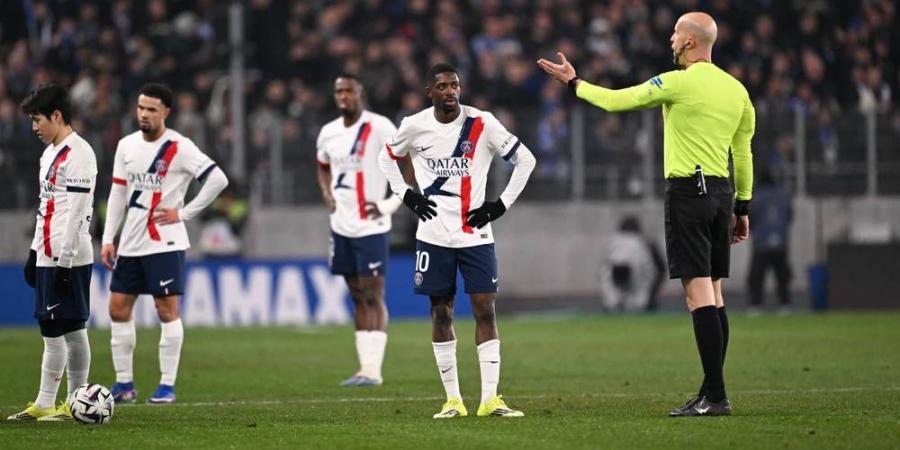 الدوري الفرنسي يختبر بث صوت الحكام لأول مرة في مباراة باريس سان جيرمان وتولوز
