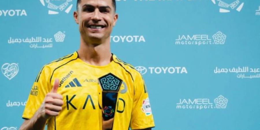 رونالدو رجل مباراة النصر والنجمة