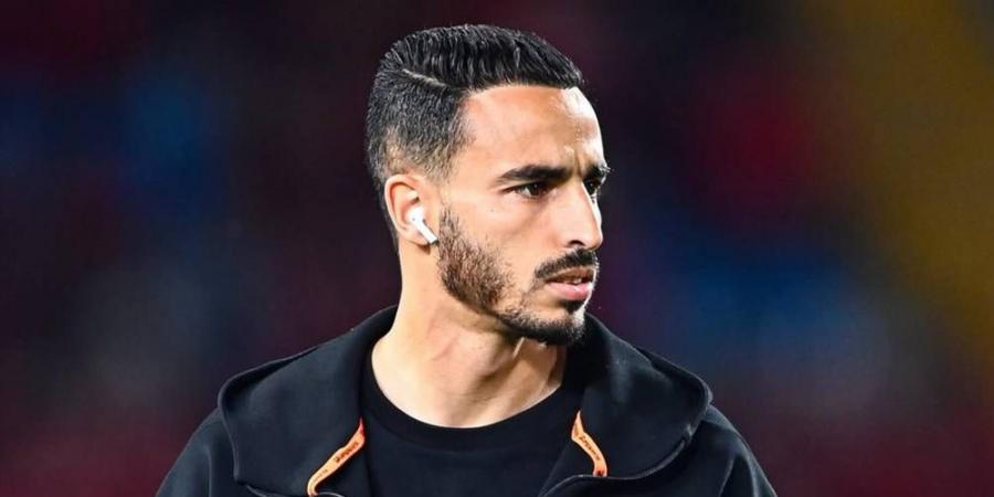 وُجب توقيفه لمدة طويلة ومعاقبته ماديا.. أمين عزري يقوم بحركة خادشة للحياء قبل مباراة الجيش الملكي ونهضة بركان