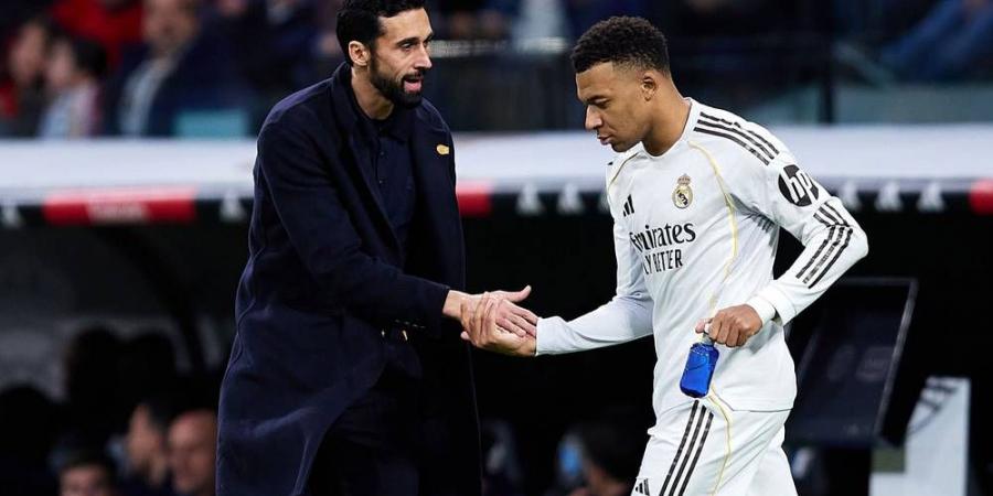 أربيلوا عن إعجاب مبابي بخبر ترشيح مورينيو لتدريب ريال مدريد: "لا يهمني أن يضع إعجابا على مورينيو أو على جوليا روبرتس"